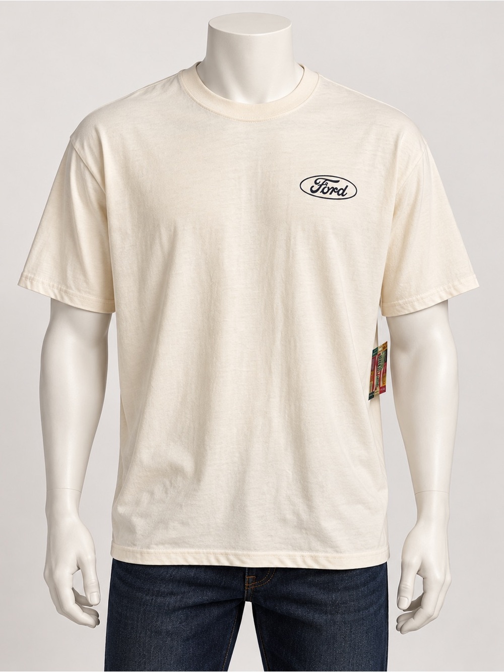 Ford Mustang Men’s Graphic T-Shirt Cream Classic Car NWT